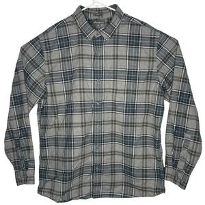 Eddie Bauer Button-Up Shirt Mens Size XL Classic Fit Plaid Flannel
